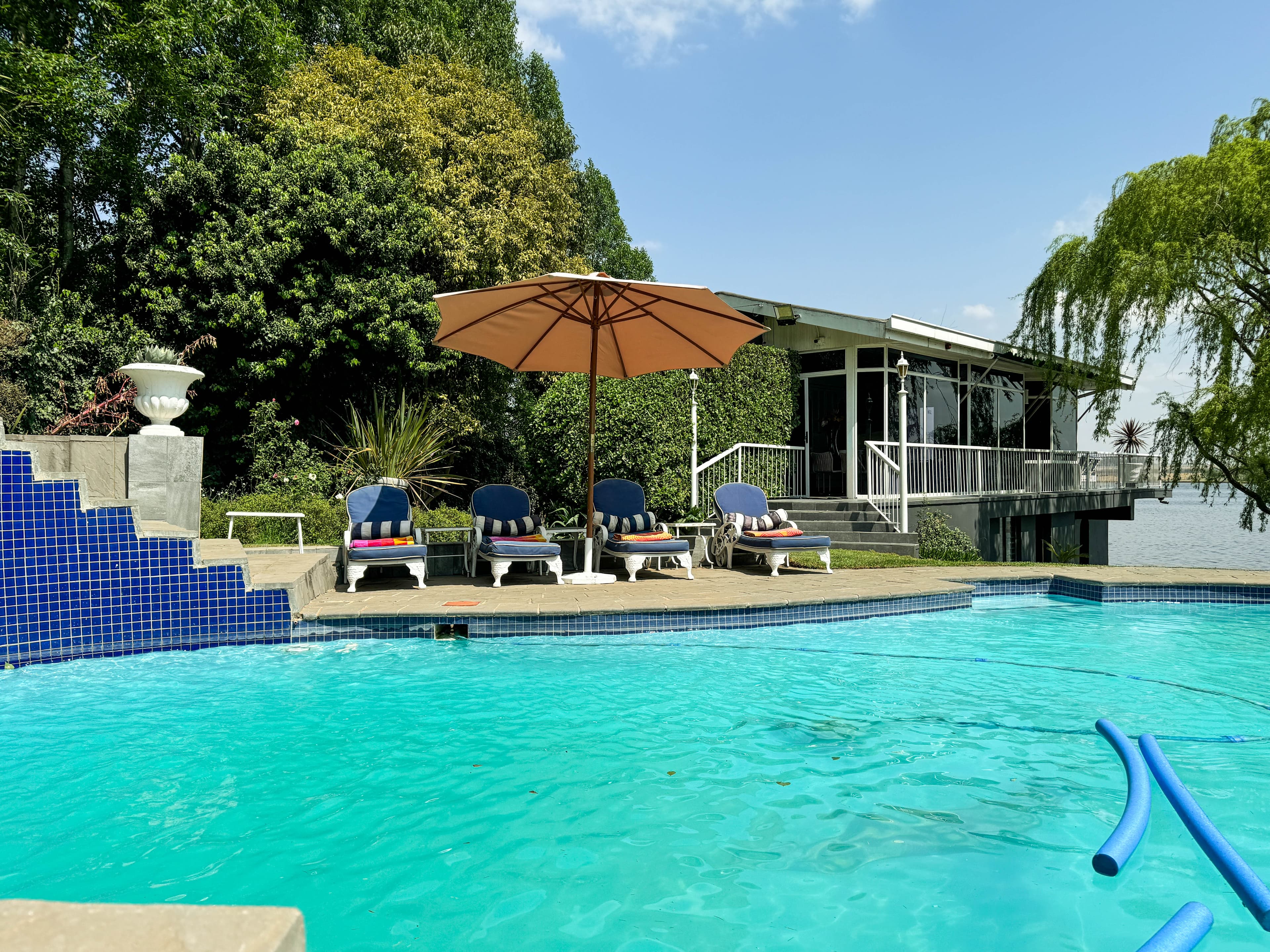 Shared pool at Cloudrift
