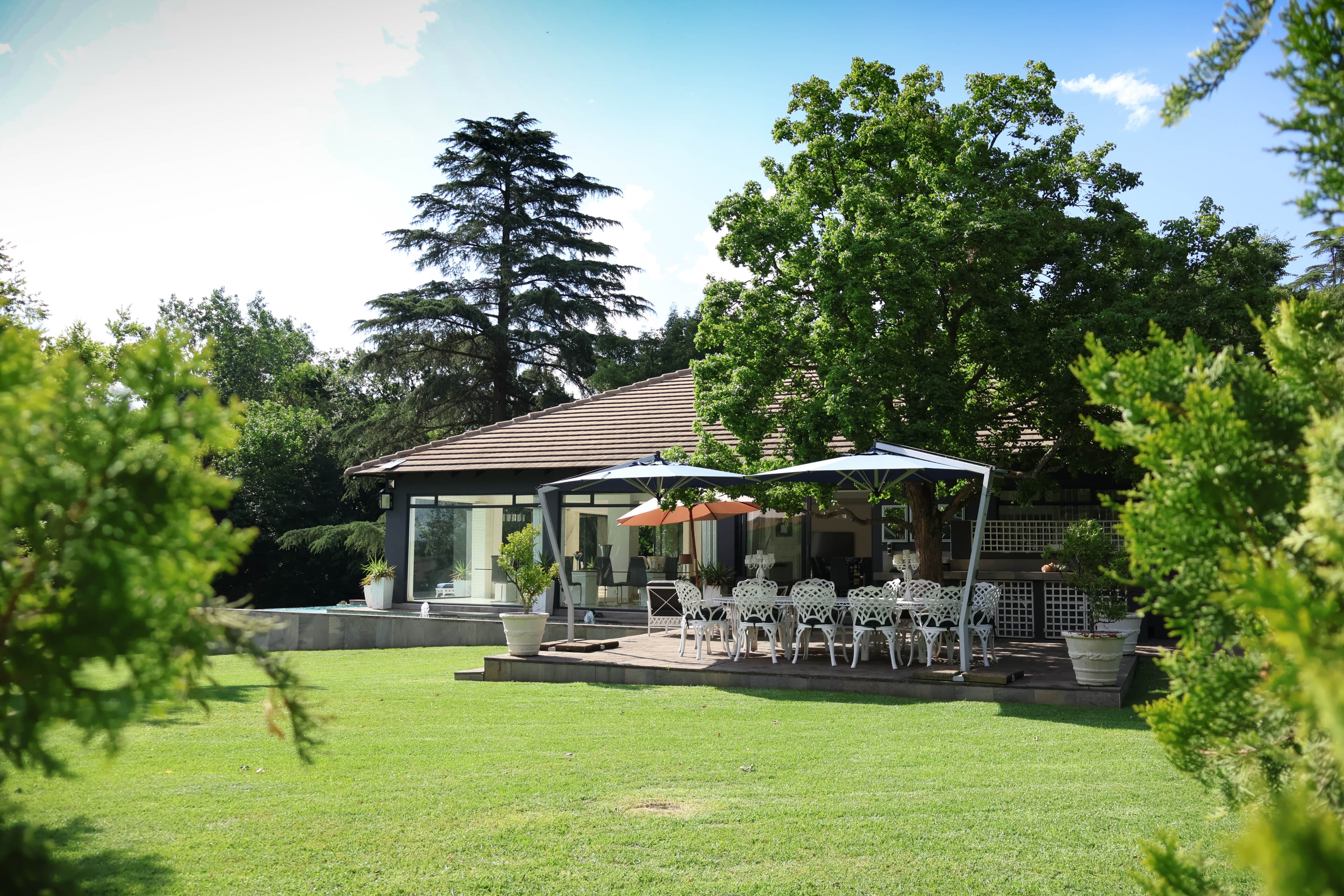 Luxury Villa — photo 3